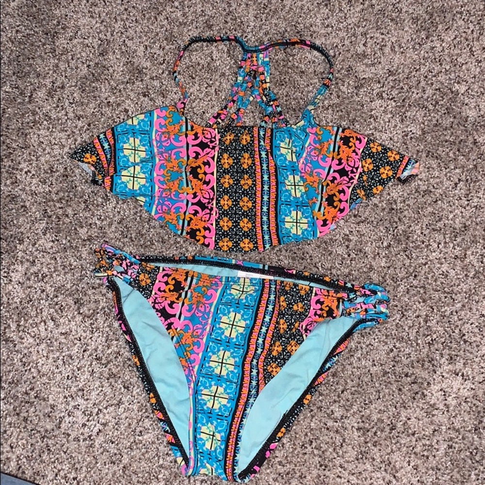 3/$30 Girls swimsuit